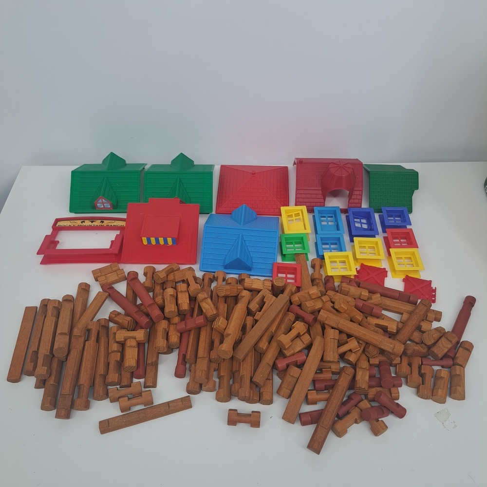 Lincoln Logs Rocky Mountain Ranch Building Set Wood Logs Plastic Roofs Windows